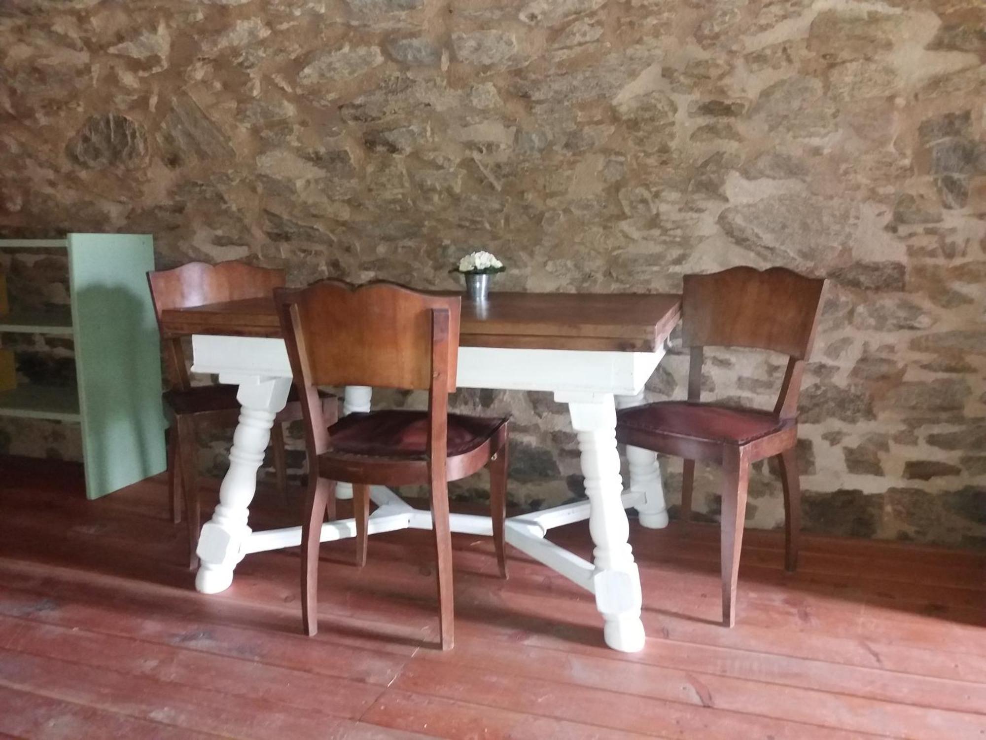 Hotel Domaine D'Angel-Berg Vezins-de-Levezou Habitación foto